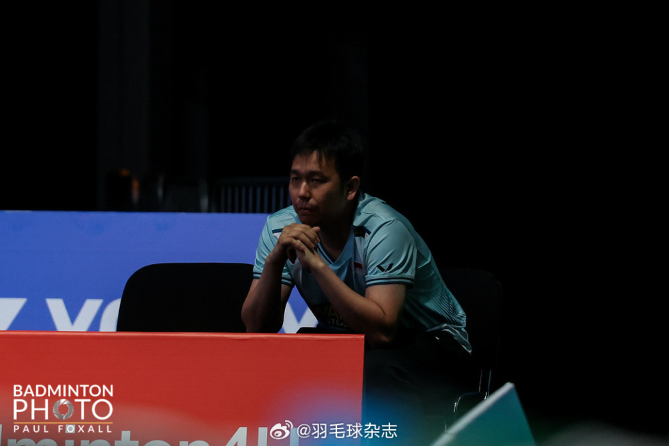 kAA, 妻子结婚 kAA, 妻子结婚